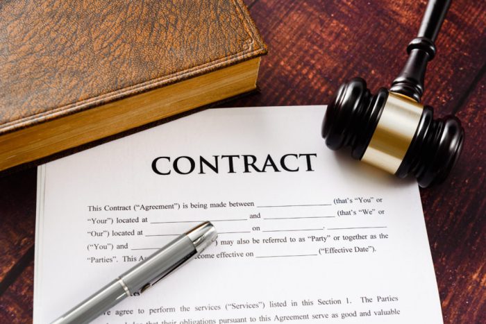 Contract lawyer