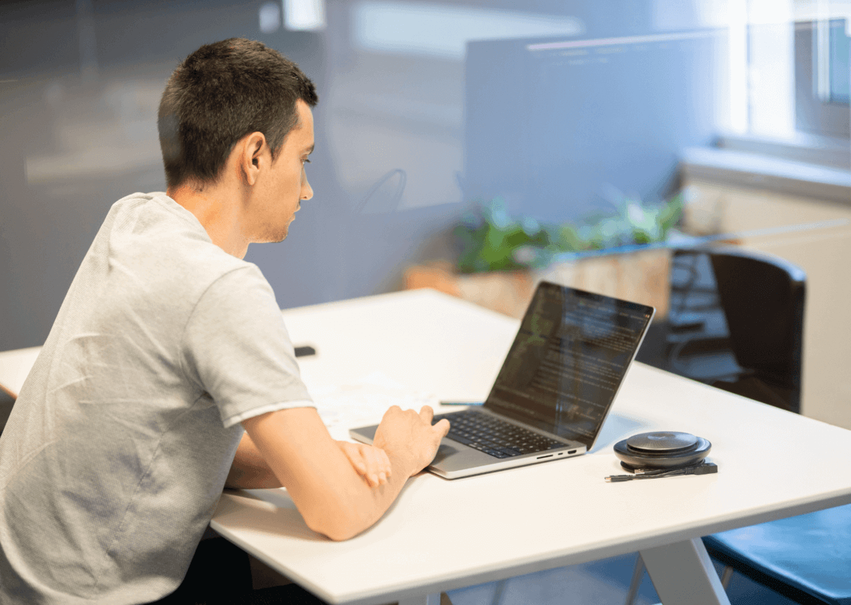 Mobile app for MVP program management
